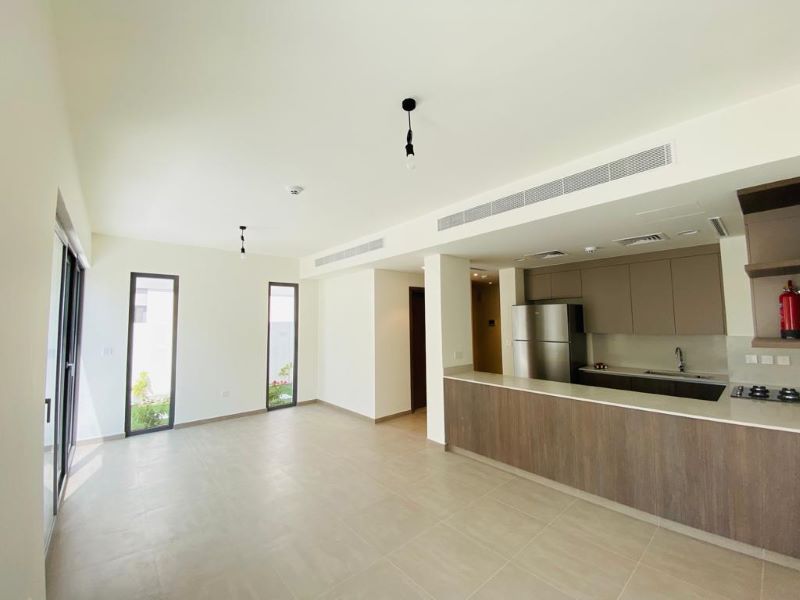 HALL2